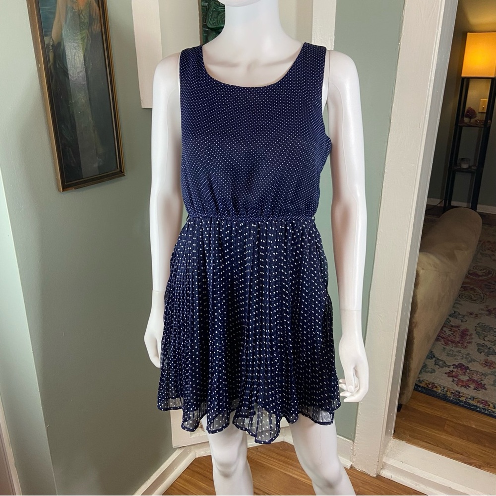Forever 21 Navy Blue Polka Dot Small Fit & Flare Sleeveless Mini Dress pleated